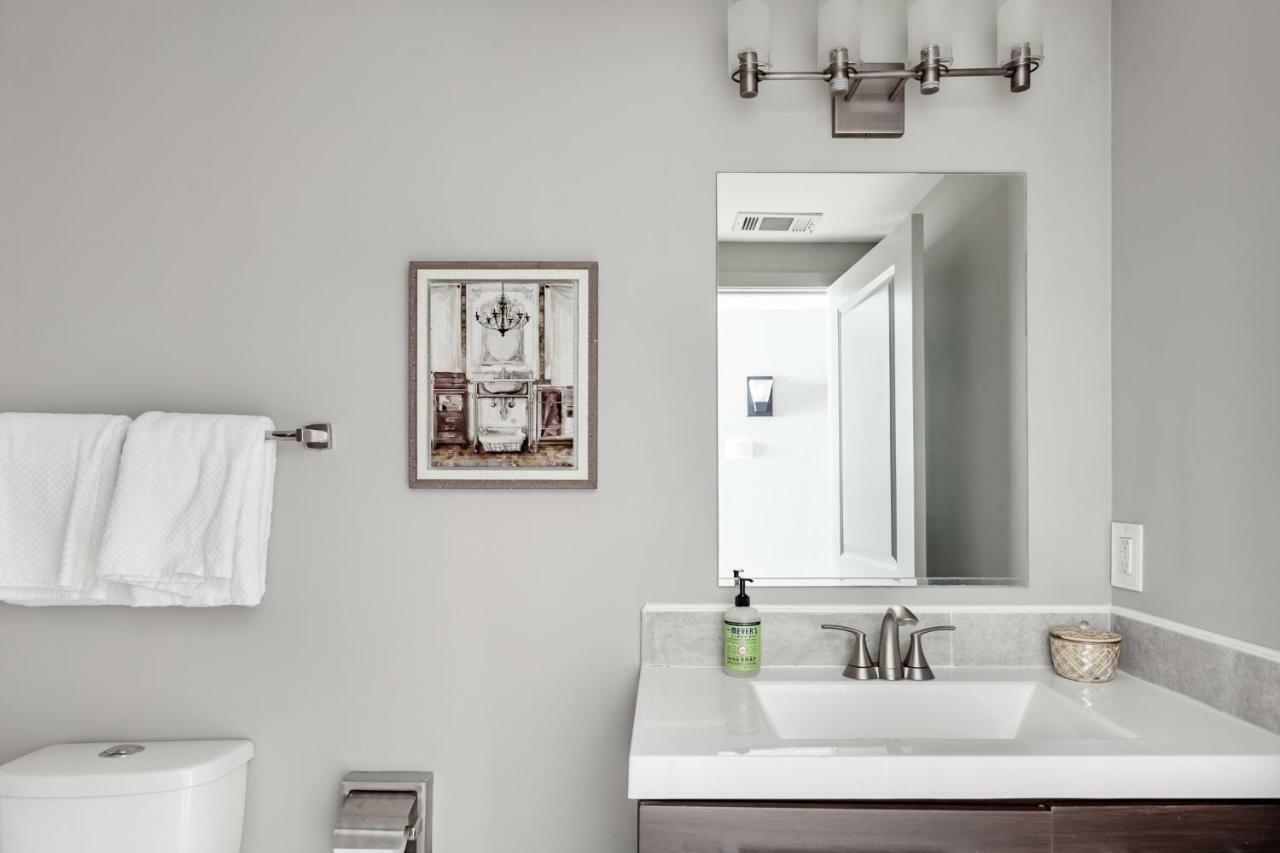 Trendy Castleberry Hill Condo- Walk To Mercedes Benz/ All Downtown Attractions Атланта Екстериор снимка